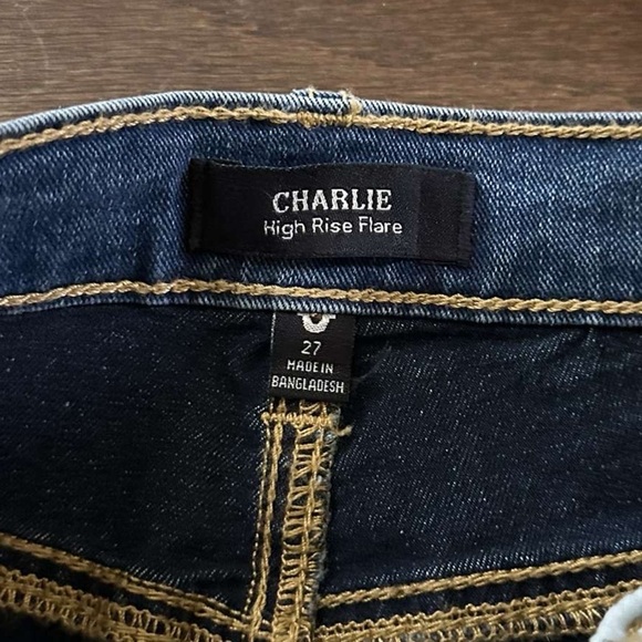 True Religion-Charlie High rise flare jeans, blue- size 27-NWT-retails $159 - Picture 6 of 13